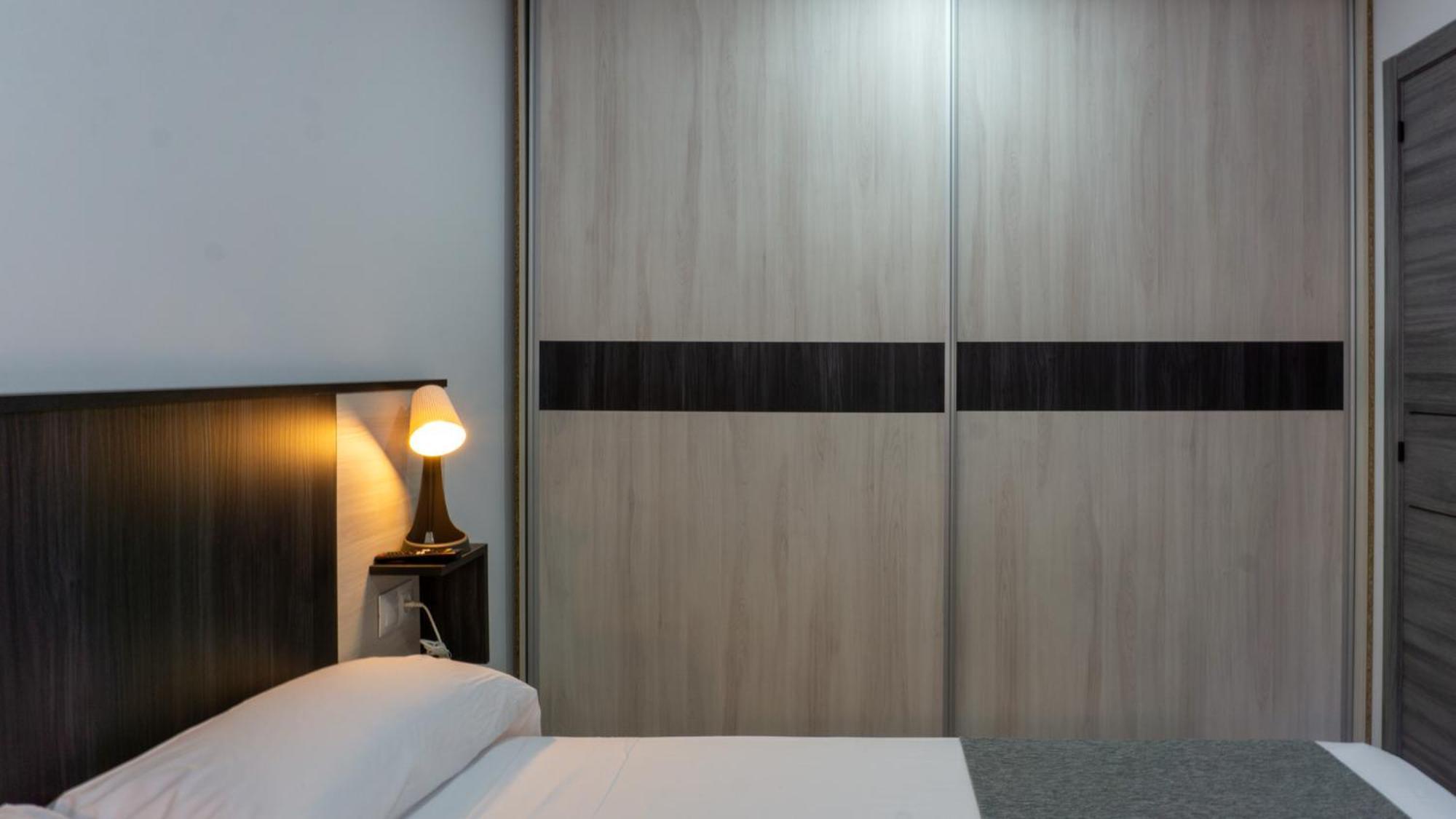 Apartment Benahavis III Airport Malaga Apartment *